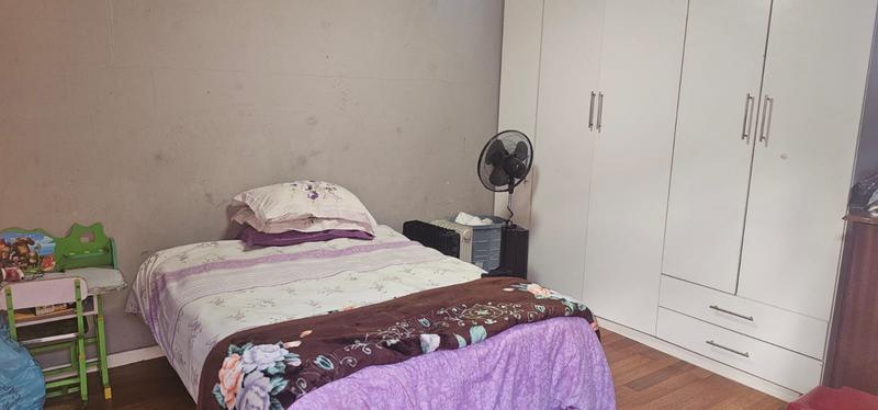 2 Bedroom Property for Sale in Guguletu Western Cape